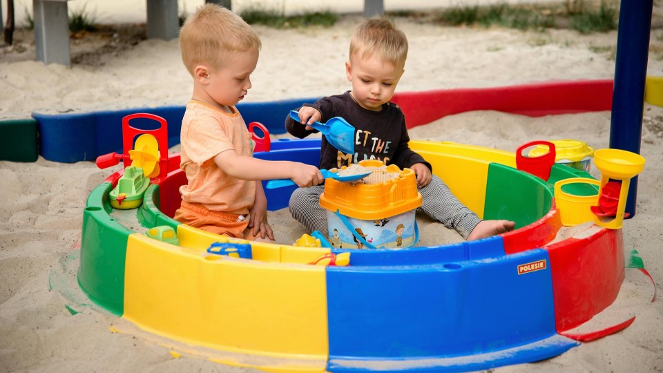 Encouraging Outdoor Play: Benefits and Tips for Parents