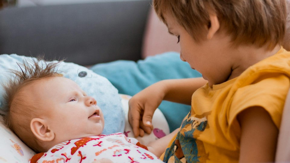 Preparing Siblings for a New Baby: Building Bonds and Easing Transitions